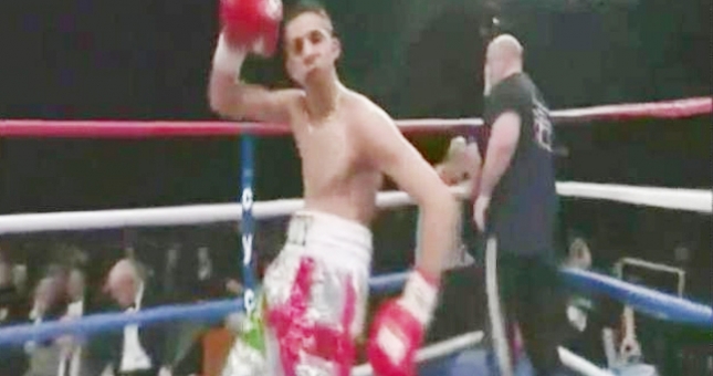 Video võ thuật: Võ sỹ boxing hợm hĩnh được dạy cho một bài học